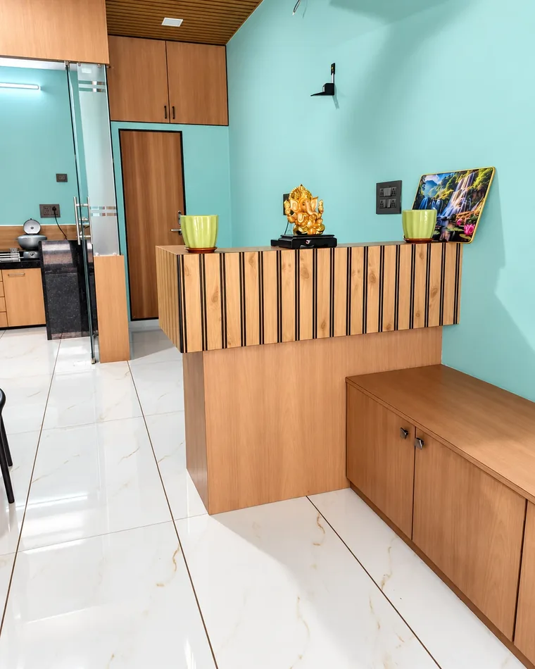 The reception counter at our Sayan clinic